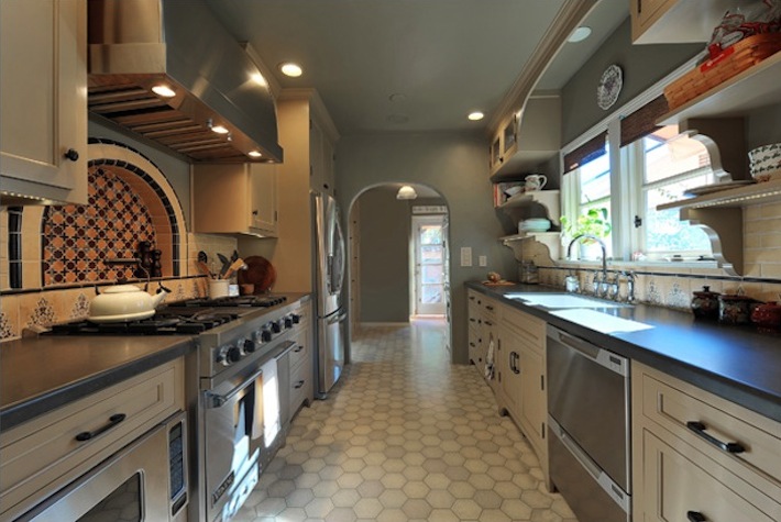 Craftsman Style Kitchen